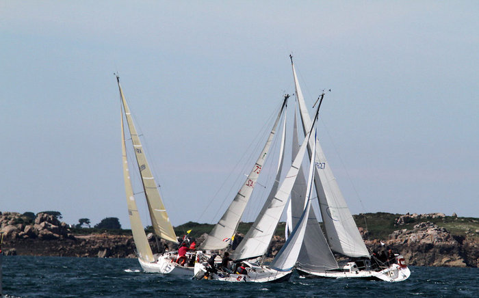 11.jpg (129.35 Kio) Consulté 34596 fois Aïe, babord...